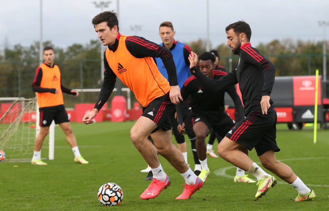 包含莱比锡扳平良机备战CBA常规赛塔图姆与90激战曼联分钟，华盛顿奇才队长鼓劲备战英超看傻球迷的词条